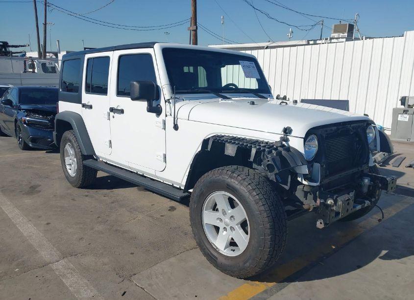 2018 Jeep Wrangler JK UNLIMITED SPORT S 4X4 (VIN 1C4HJWDG7JL925997) main photo