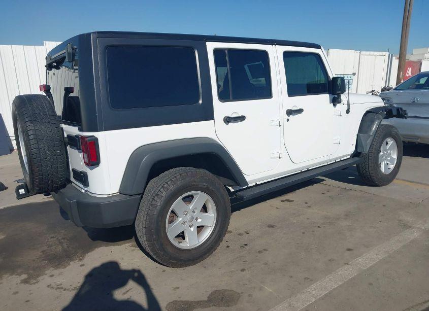 Photo 4 of 2018 Jeep Wrangler JK UNLIMITED SPORT S 4X4 (VIN 1C4HJWDG7JL925997)