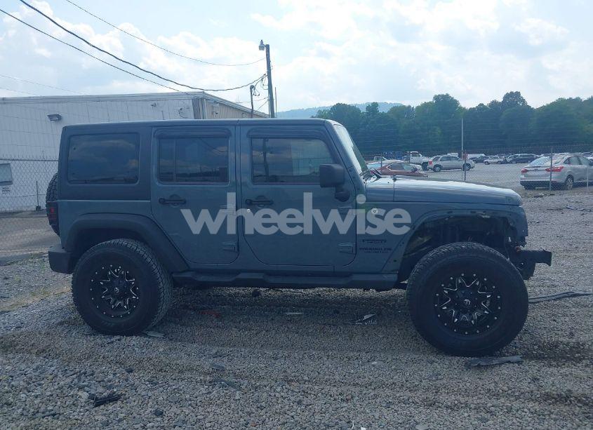 Photo 14 of 2014 Jeep Wrangler UNLIMITED SPORT (VIN 1C4HJWDG8EL277852)