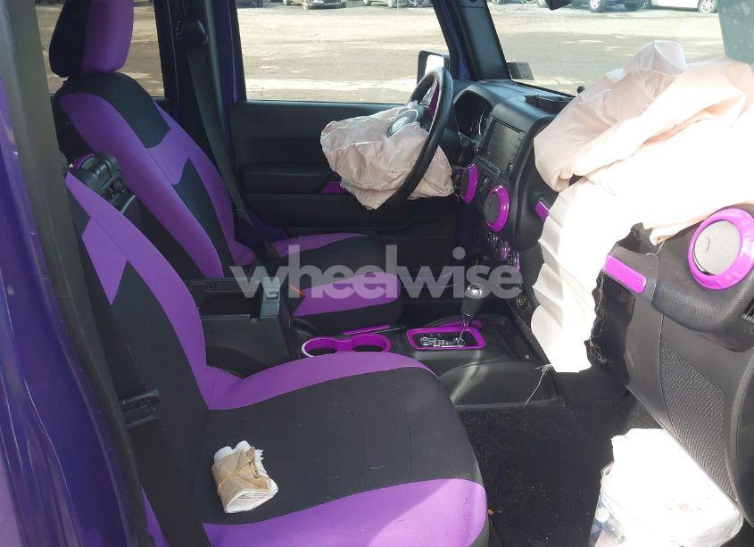 Photo 5 of 2017 Jeep Wrangler UNLIMITED SPORT (VIN 1C4HJWDG8HL663708)