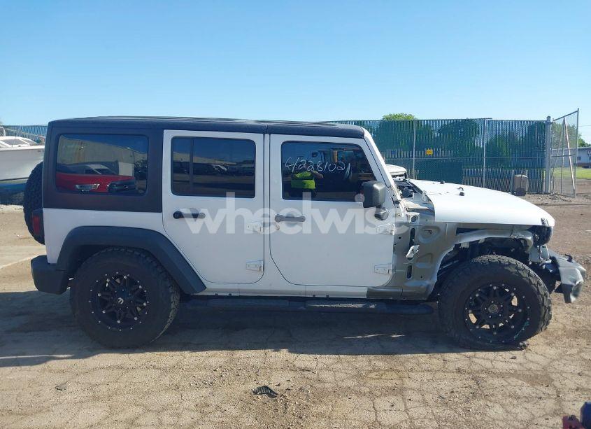 Photo 14 of 2018 Jeep Wrangler JK UNLIMITED SPORT S 4X4 (VIN 1C4HJWDG8JL928813)