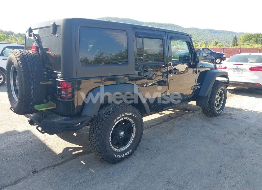 Photo 4 of 2013 Jeep Wrangler UNLIMITED SPORT (VIN 1C4HJWDG9DL510121)