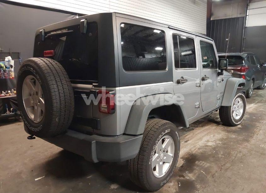 Photo 4 of 2013 Jeep Wrangler UNLIMITED SPORT (VIN 1C4HJWDG9DL654140)