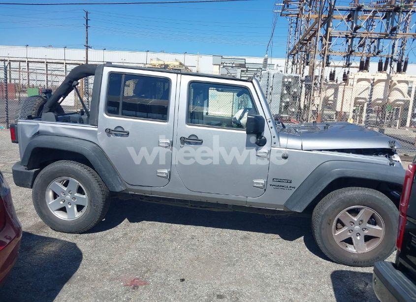 Photo 13 of 2015 Jeep Wrangler UNLIMITED SPORT (VIN 1C4HJWDG9FL528623)