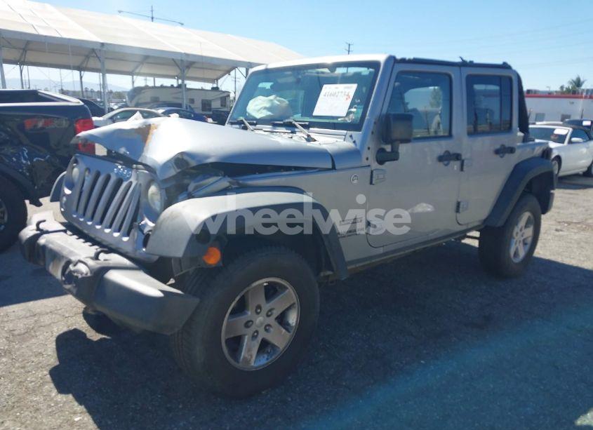 Photo 2 of 2015 Jeep Wrangler UNLIMITED SPORT (VIN 1C4HJWDG9FL528623)