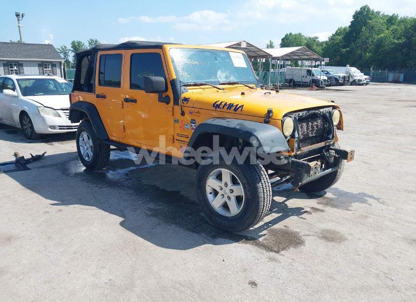 2013 Jeep Wrangler UNLIMITED SPORT (VIN 1C4HJWDGXDL538395) main photo
