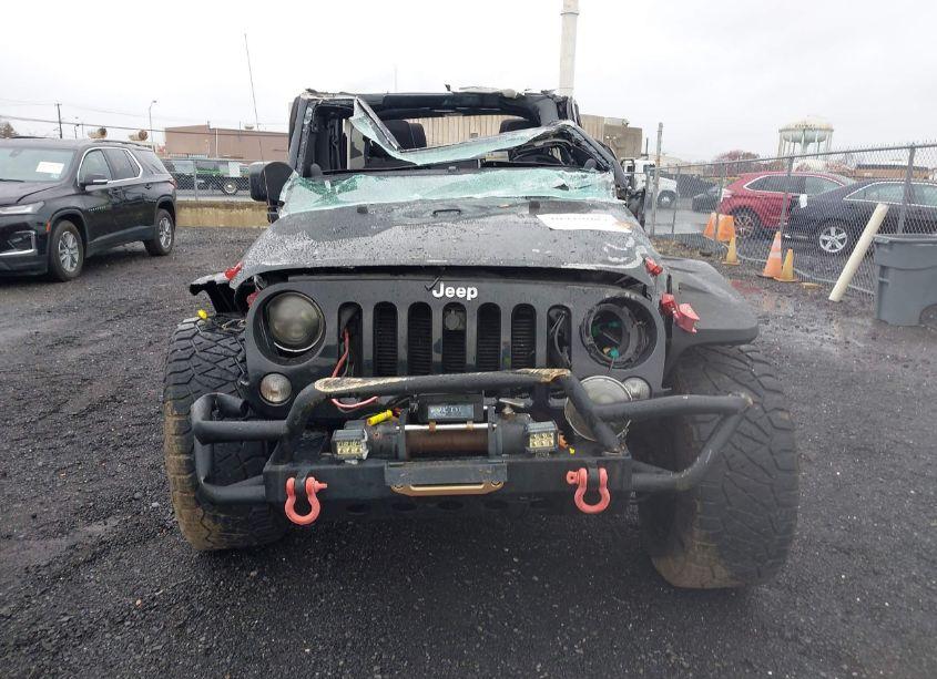 Photo 13 of 2014 Jeep Wrangler UNLIMITED SPORT (VIN 1C4HJWDGXEL113325)