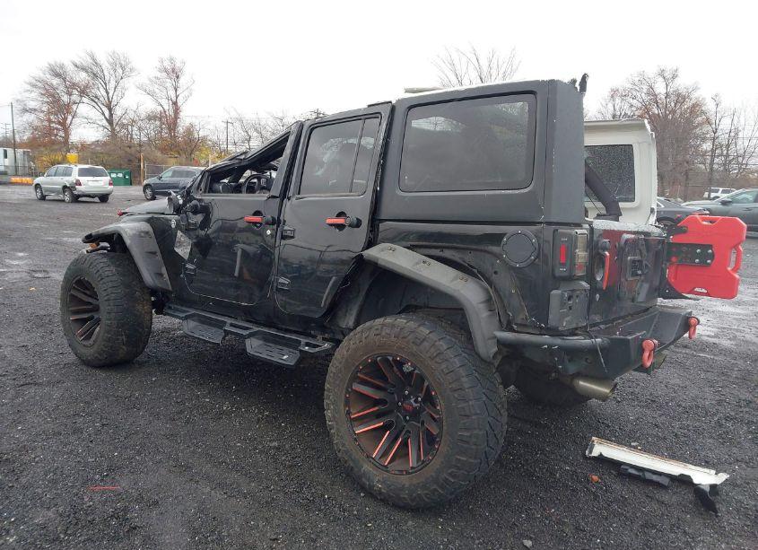 Photo 3 of 2014 Jeep Wrangler UNLIMITED SPORT (VIN 1C4HJWDGXEL113325)