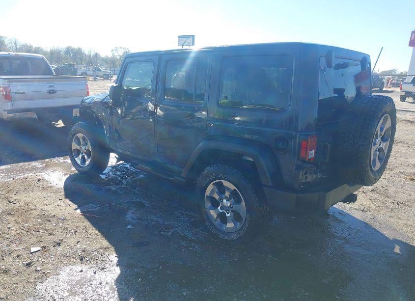 Photo 3 of 2016 Jeep Wrangler UNLIMITED SPORT (VIN 1C4HJWDGXGL311552)