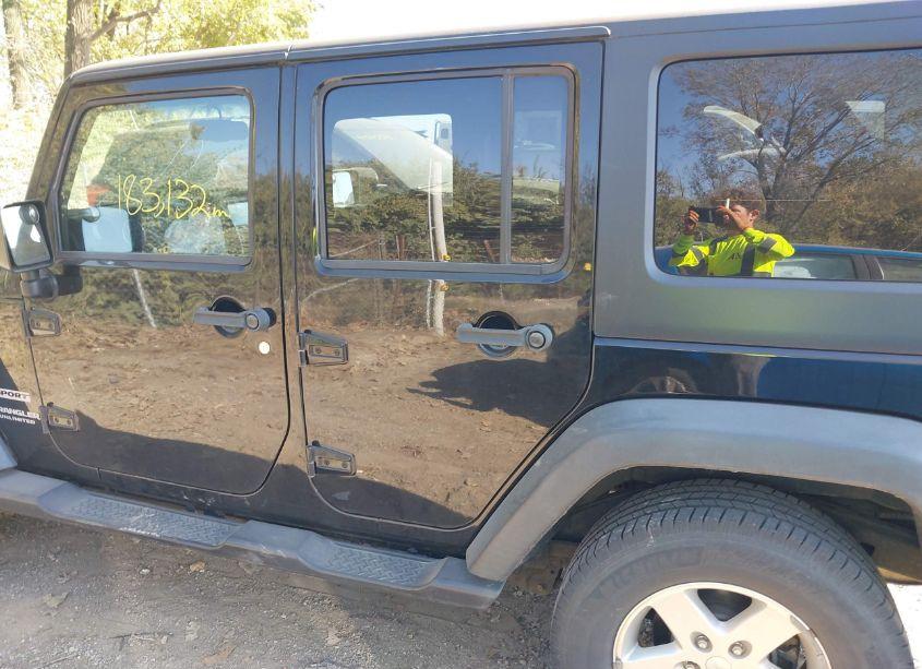 Photo 14 of 2017 Jeep Wrangler UNLIMITED SPORT (VIN 1C4HJWDGXHL513566)