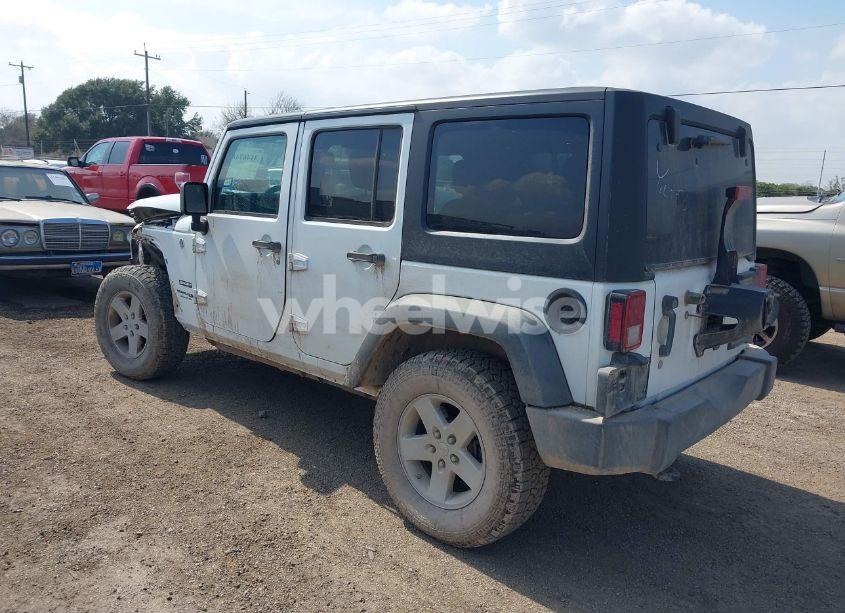Photo 3 of 2018 Jeep Wrangler JK UNLIMITED SPORT S 4X4 (VIN 1C4HJWDGXJL922138)