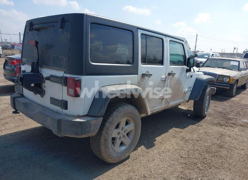 Photo 4 of 2018 Jeep Wrangler JK UNLIMITED SPORT S 4X4 (VIN 1C4HJWDGXJL922138)