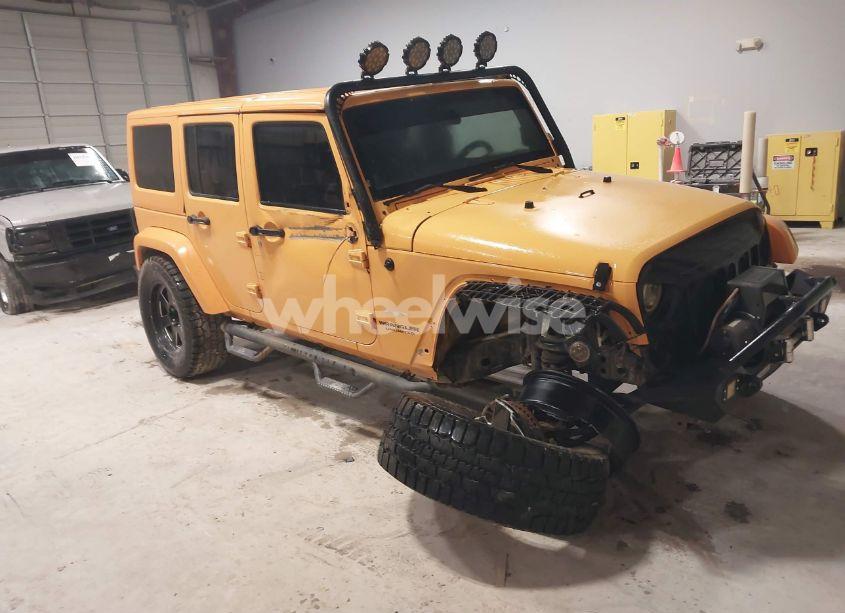 2012 Jeep Wrangler UNLIMITED SAHARA (VIN 1C4HJWEG0CL173304) main photo