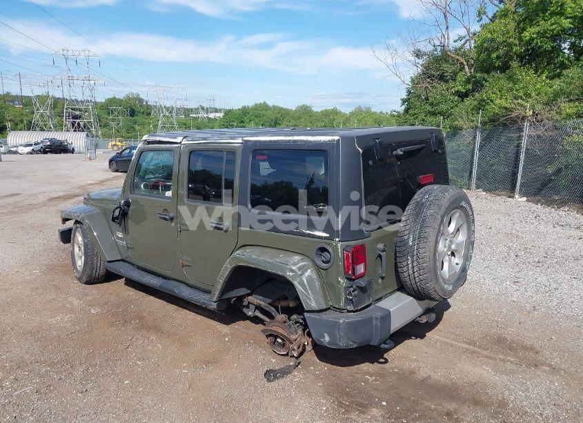 Photo 21 of 2015 Jeep Wrangler UNLIMITED SAHARA (VIN 1C4HJWEG0FL752152)