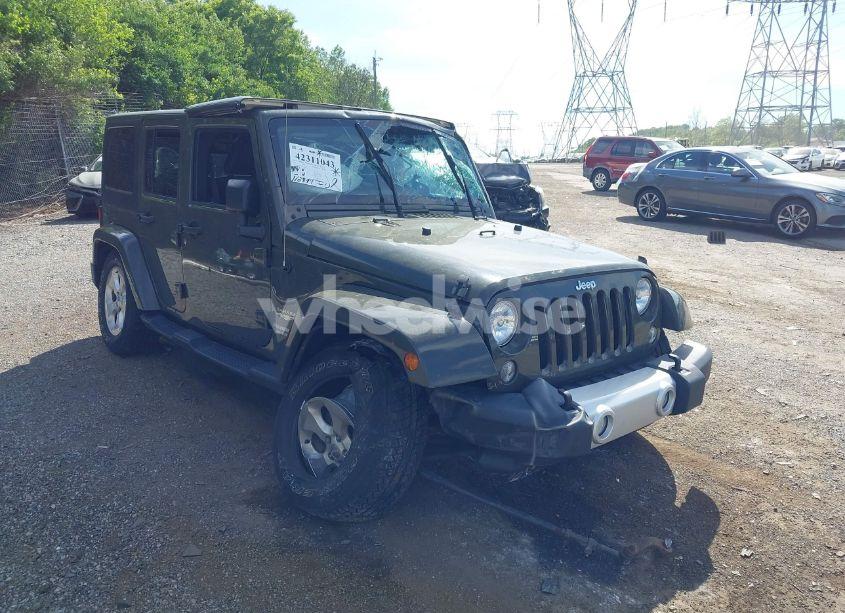 Photo 6 of 2015 Jeep Wrangler UNLIMITED SAHARA (VIN 1C4HJWEG0FL752152)