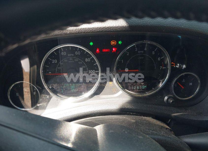 Photo 7 of 2015 Jeep Wrangler UNLIMITED SAHARA (VIN 1C4HJWEG0FL752152)