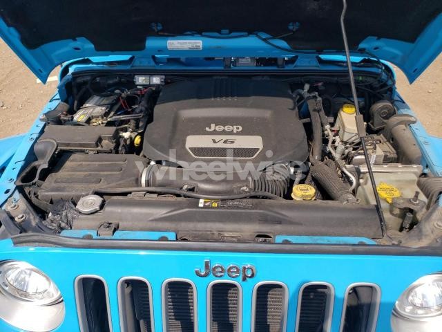 Photo 11 of 2017 JEEP WRANGLER UNLIMITED SAHARA N/A (VIN 1C4HJWEG0HL605509)