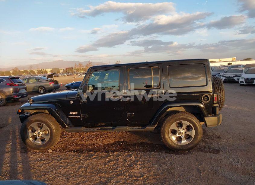 Photo 15 of 2018 Jeep Wrangler JK UNLIMITED SAHARA 4X4 (VIN 1C4HJWEG0JL810480)
