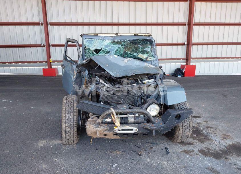 Photo 11 of 2014 Jeep Wrangler UNLIMITED SAHARA (VIN 1C4HJWEG1EL128309)