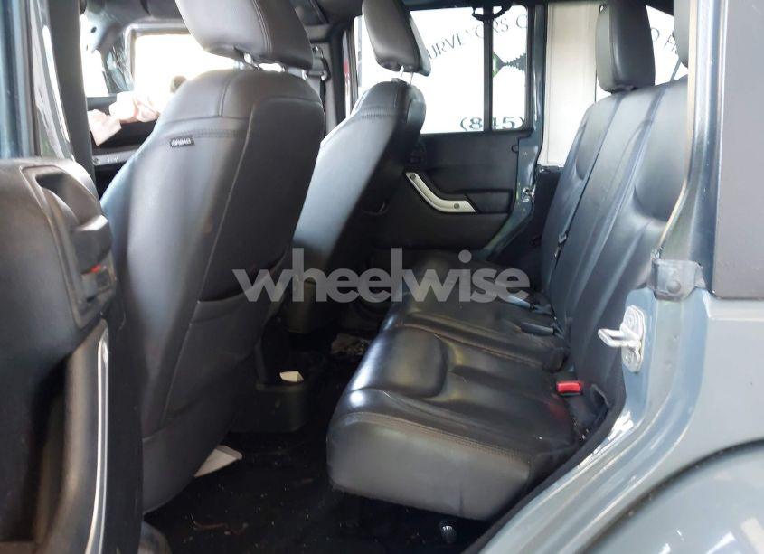 Photo 8 of 2014 Jeep Wrangler UNLIMITED SAHARA (VIN 1C4HJWEG1EL128309)