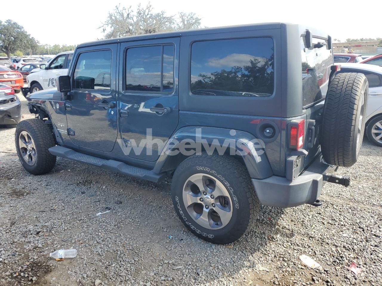 Photo 2 of 2017 JEEP WRANGLER UNLIMITED SAHARA (VIN 1C4HJWEG1HL596321)
