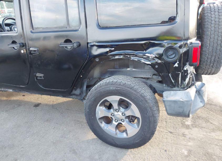 Photo 17 of 2017 Jeep Wrangler UNLIMITED SAHARA (VIN 1C4HJWEG1HL726260)