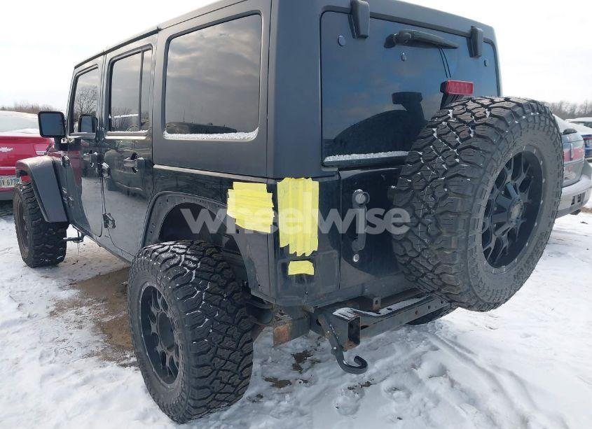 Photo 6 of 2015 Jeep Wrangler UNLIMITED SAHARA (VIN 1C4HJWEG2FL503139)
