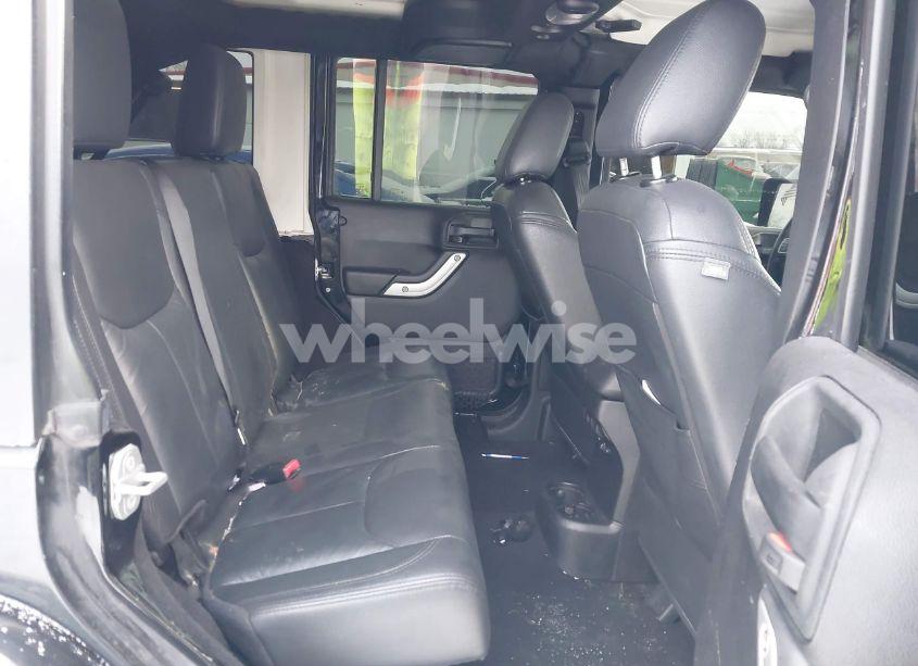 Photo 8 of 2015 Jeep Wrangler UNLIMITED SAHARA (VIN 1C4HJWEG2FL503139)