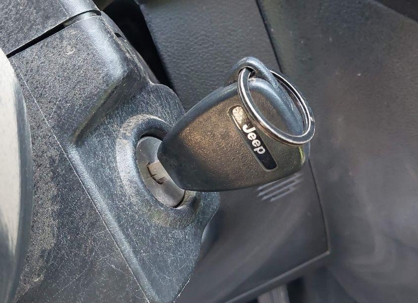 Photo 11 of 2016 Jeep Wrangler UNLIMITED SAHARA (VIN 1C4HJWEG2GL273507)