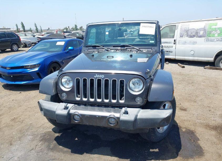 Photo 12 of 2016 Jeep Wrangler UNLIMITED SAHARA (VIN 1C4HJWEG2GL273507)