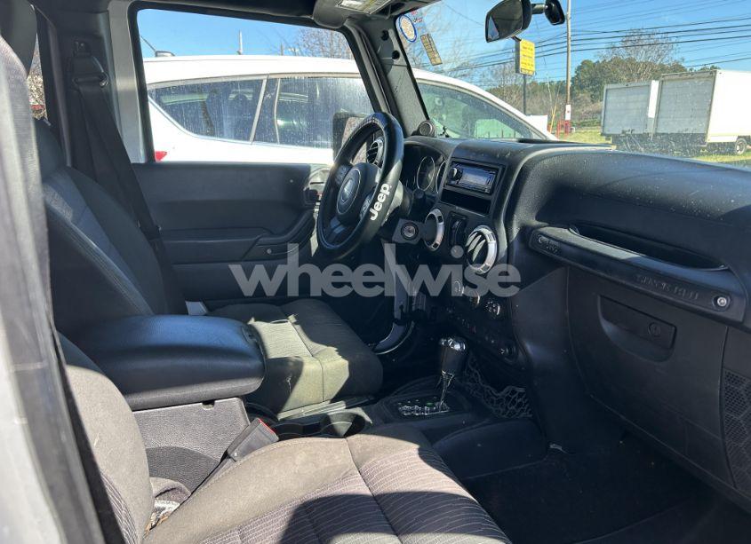 Photo 5 of 2012 Jeep Wrangler UNLIMITED (VIN 1C4HJWEG3CL166525)