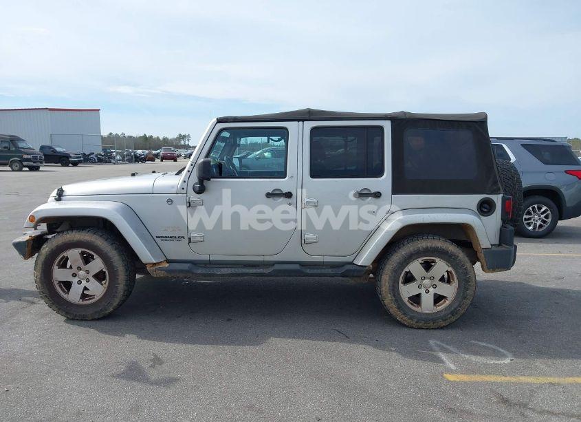 Photo 14 of 2012 Jeep Wrangler UNLIMITED SAHARA (VIN 1C4HJWEG3CL195944)