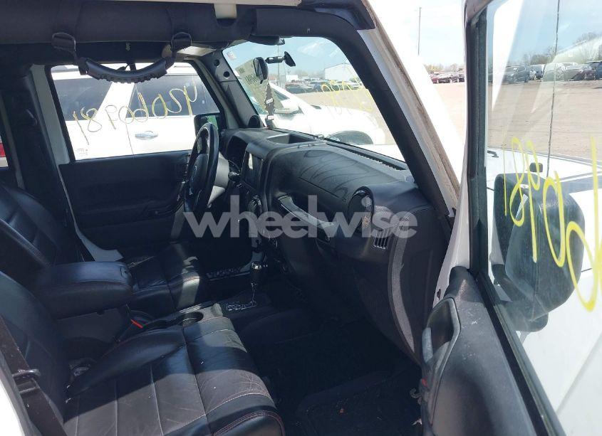 Photo 5 of 2012 Jeep Wrangler UNLIMITED SAHARA (VIN 1C4HJWEG3CL254944)