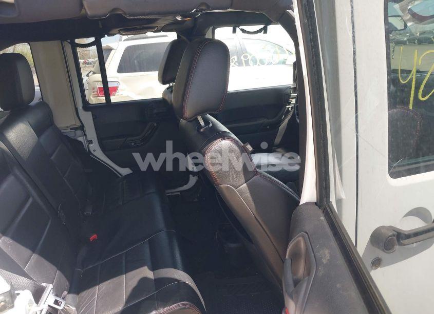 Photo 8 of 2012 Jeep Wrangler UNLIMITED SAHARA (VIN 1C4HJWEG3CL254944)