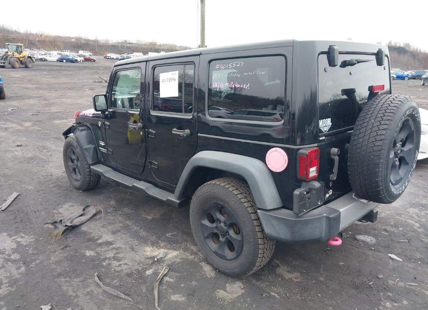 Photo 3 of 2015 Jeep Wrangler UNLIMITED SAHARA (VIN 1C4HJWEG3FL556626)