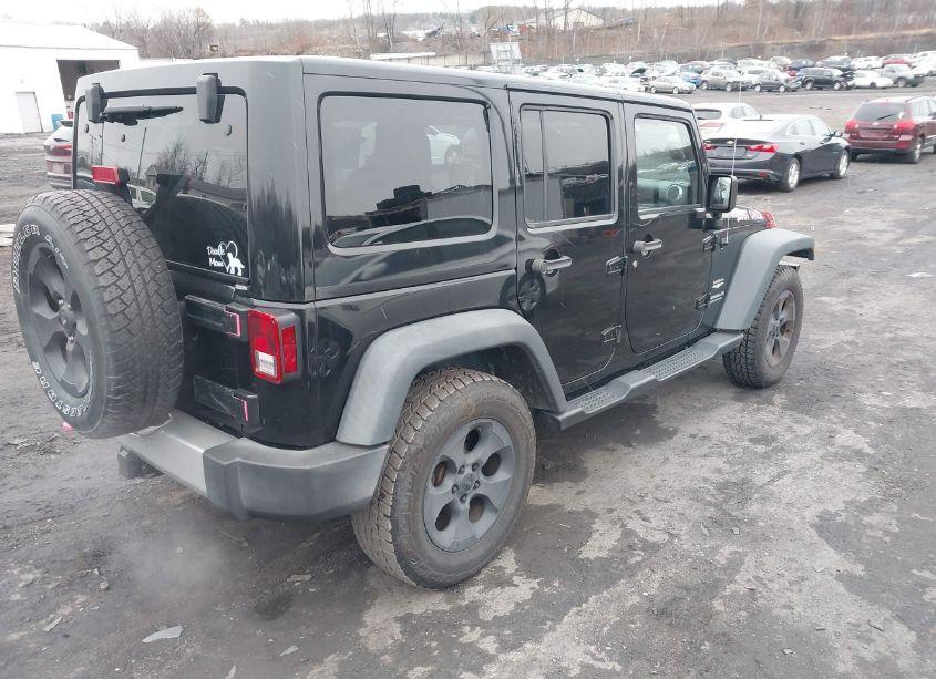 Photo 4 of 2015 Jeep Wrangler UNLIMITED SAHARA (VIN 1C4HJWEG3FL556626)