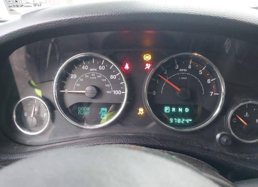 Photo 7 of 2015 Jeep Wrangler UNLIMITED SAHARA (VIN 1C4HJWEG3FL556626)