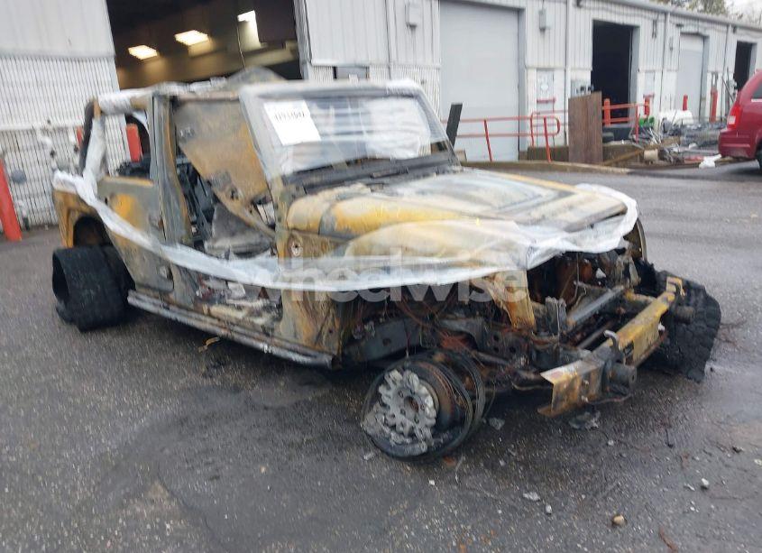 2015 Jeep Wrangler UNLIMITED ALTITUDE (VIN 1C4HJWEG3FL764361) main photo