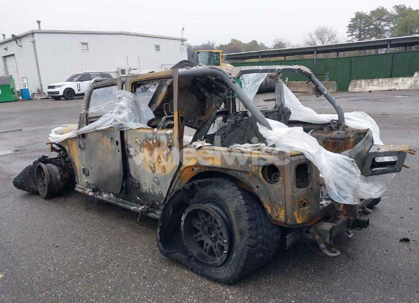 Photo 3 of 2015 Jeep Wrangler UNLIMITED ALTITUDE (VIN 1C4HJWEG3FL764361)