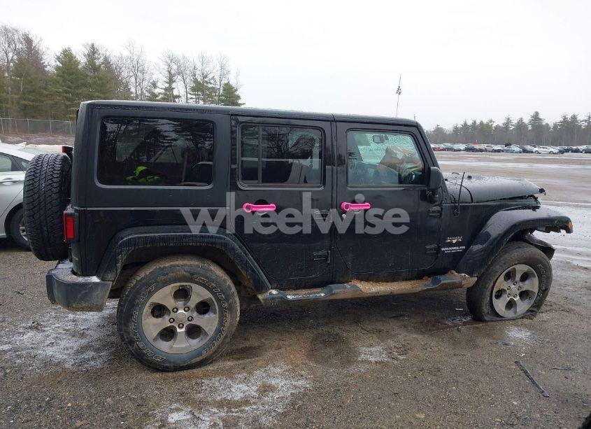 Photo 13 of 2016 Jeep Wrangler UNLIMITED SAHARA (VIN 1C4HJWEG3GL181371)