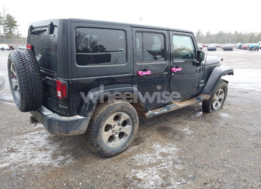 Photo 4 of 2016 Jeep Wrangler UNLIMITED SAHARA (VIN 1C4HJWEG3GL181371)
