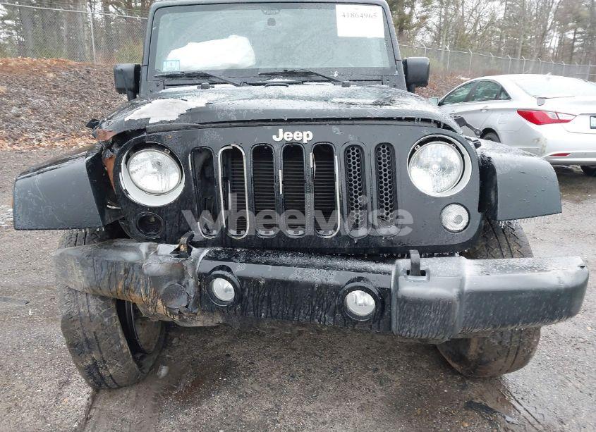 Photo 6 of 2016 Jeep Wrangler UNLIMITED SAHARA (VIN 1C4HJWEG3GL181371)