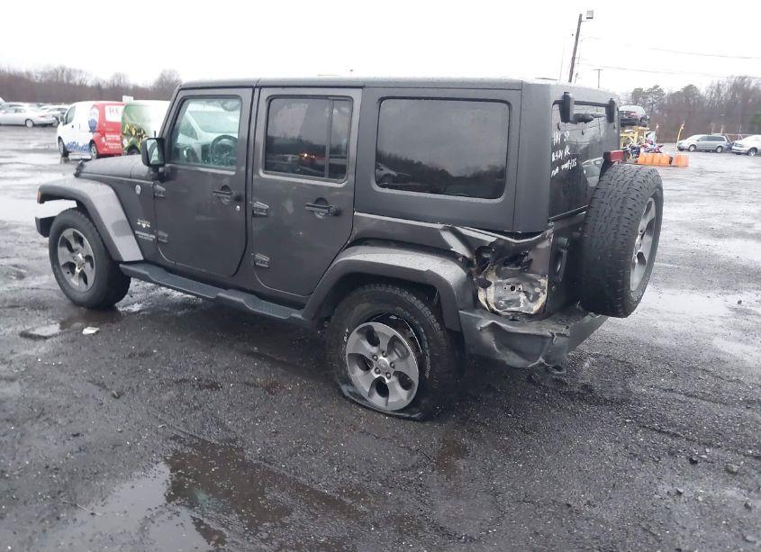 Photo 3 of 2017 Jeep Wrangler UNLIMITED SAHARA 4X4 (VIN 1C4HJWEG3HL751435)