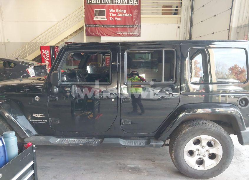 Photo 14 of 2013 Jeep Wrangler UNLIMITED SAHARA (VIN 1C4HJWEG4DL705235)
