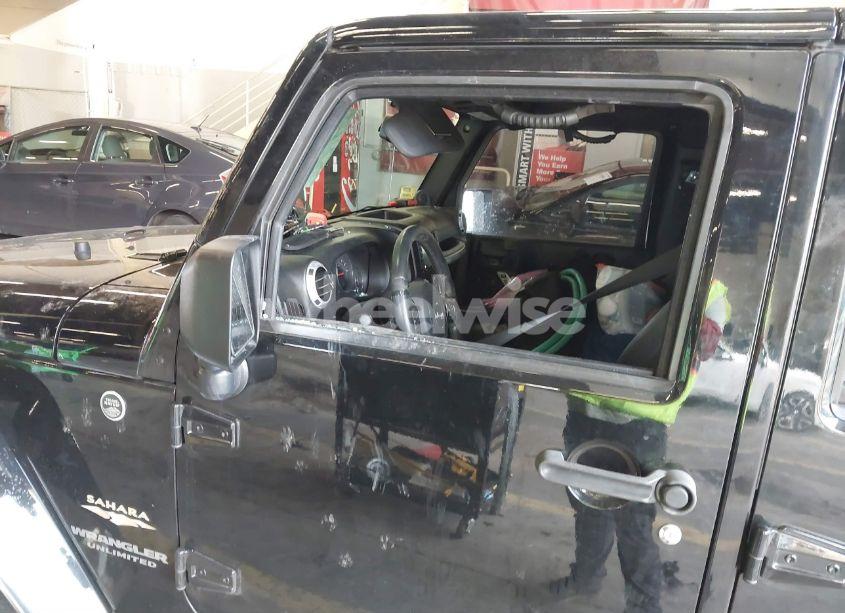 Photo 19 of 2013 Jeep Wrangler UNLIMITED SAHARA (VIN 1C4HJWEG4DL705235)