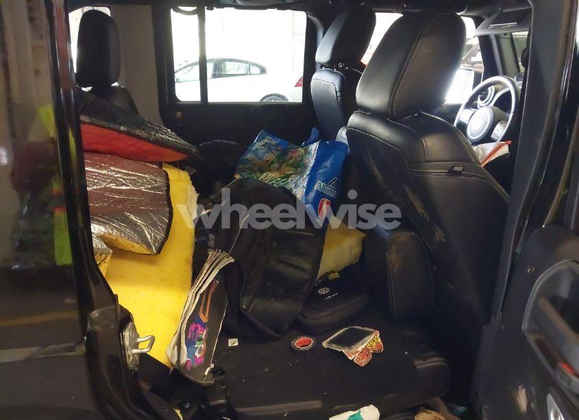 Photo 8 of 2013 Jeep Wrangler UNLIMITED SAHARA (VIN 1C4HJWEG4DL705235)