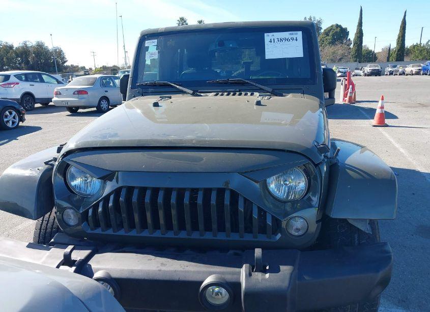 Photo 12 of 2016 Jeep Wrangler UNLIMITED SAHARA (VIN 1C4HJWEG4GL166295)