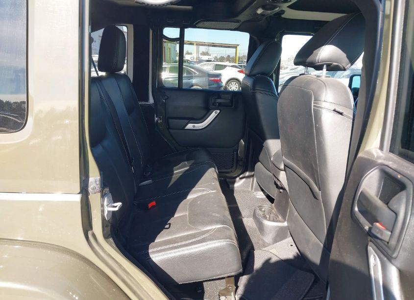 Photo 8 of 2016 Jeep Wrangler UNLIMITED SAHARA (VIN 1C4HJWEG4GL166295)