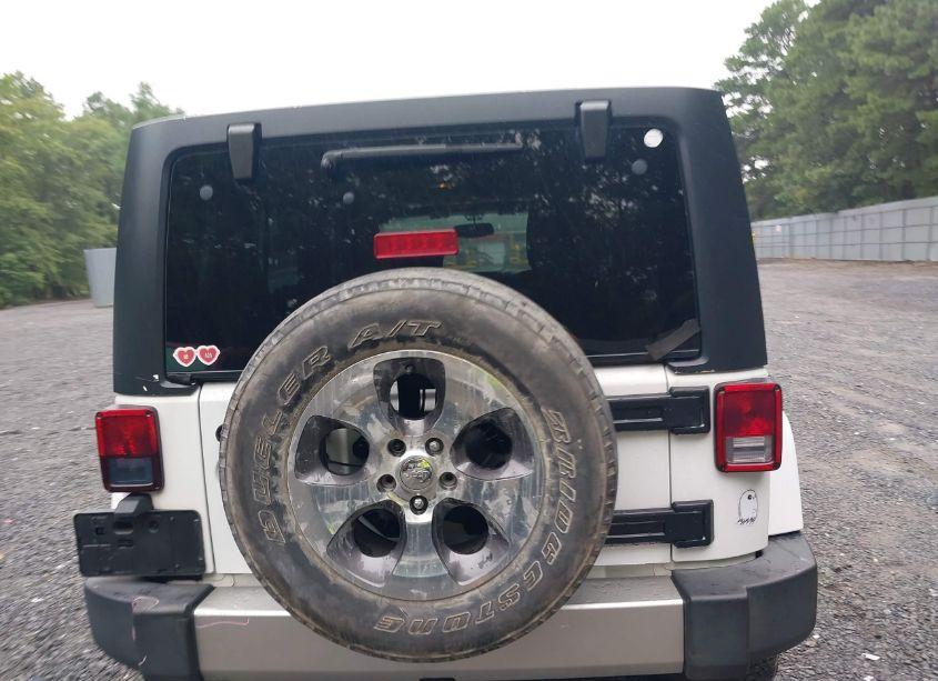 Photo 16 of 2017 Jeep Wrangler UNLIMITED SAHARA 4X4 (VIN 1C4HJWEG4HL582672)