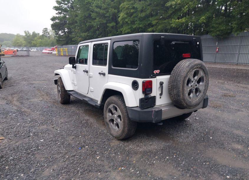 Photo 3 of 2017 Jeep Wrangler UNLIMITED SAHARA 4X4 (VIN 1C4HJWEG4HL582672)